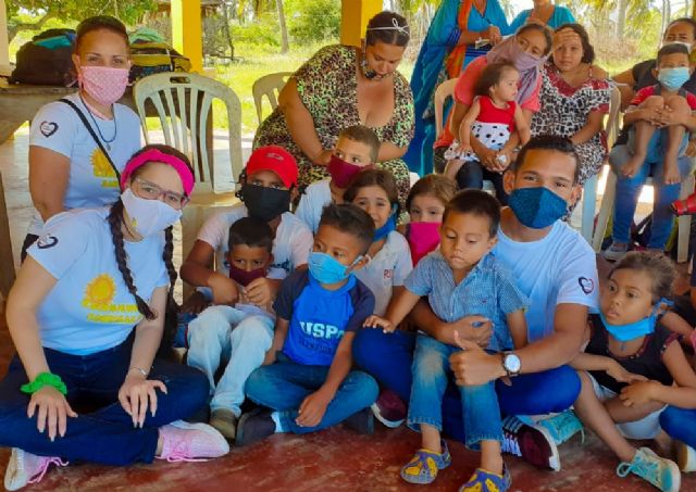 Cartagena por la Caridad se hace presente en Perú y Venezuela por Navidad