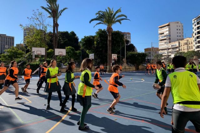 El programa ADE acerca el rugby a 200 alumnos del Colegio Carmelitas