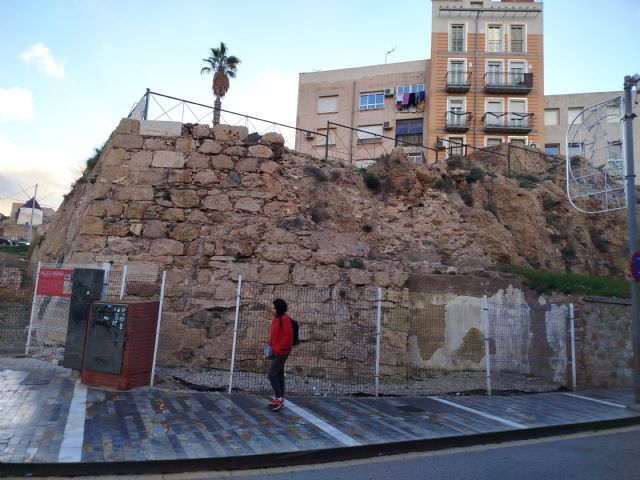 El PCAN denuncia que el Ayuntamiento tampoco acabará en 2025 la restauración del Baluarte Berwick