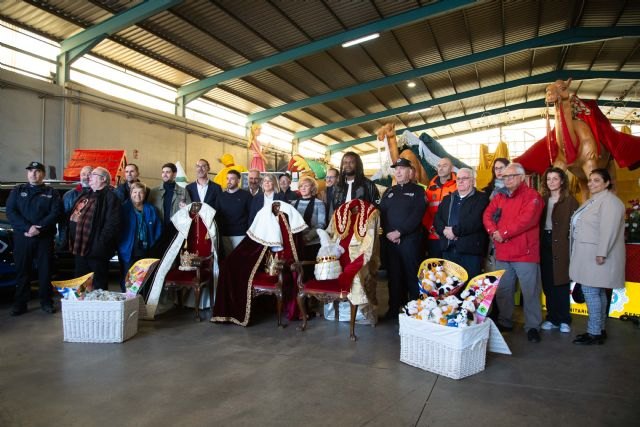 Los Reyes Magos llegan a Cartagena con combustible 100% renovable de Repsol