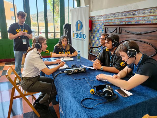 Estudiantes de la UCAM se forman en comunicación de crisis con la Flotilla de Submarinos de Cartagena