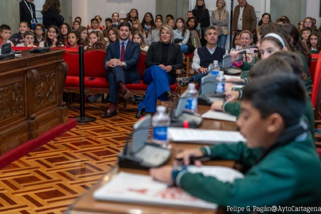 El Ayuntamiento celebra este jueves un pleno infantil por la Constitución