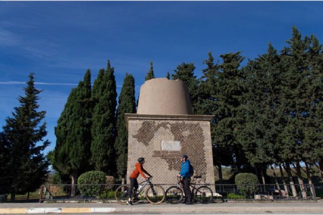 Una empresa sevillana grabará un documental sobre el cicloturismo en Cartagena a través de la Vía Augusta