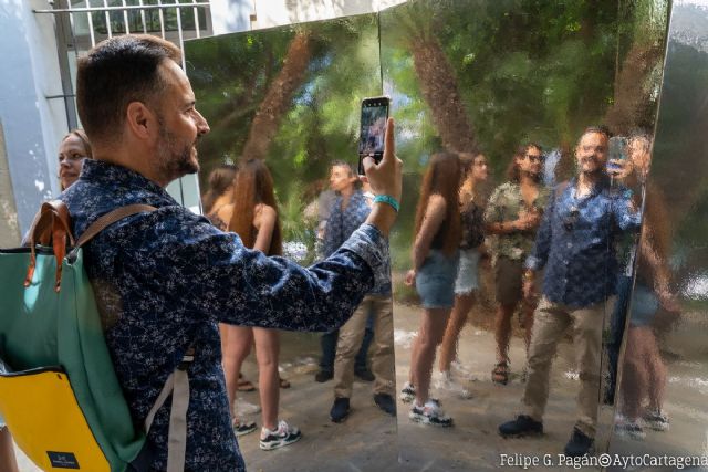 El festival Mucho Más Mayo cuenta con un total de 12 instalaciones artísticas repartidas por la ciudad