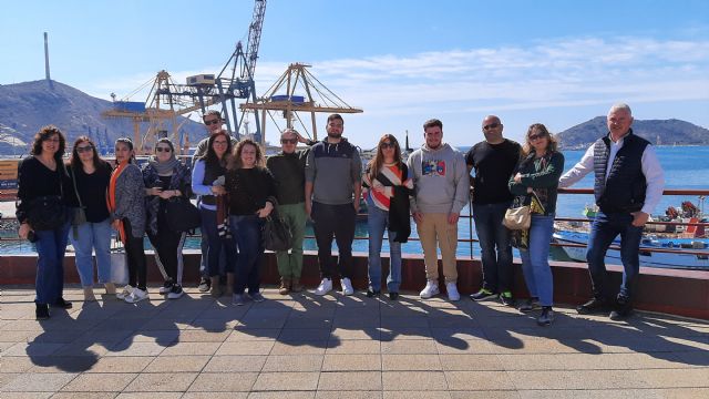 El Puerto de Cartagena duplica las visitas del programa educativo 'Conoce Tu puerto' que alcanzan las 2.670 personas