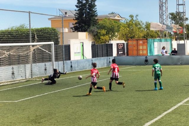 EFB Balsicas y Evangélico F.C. campeones de liga en benjamines B e infantil F-11