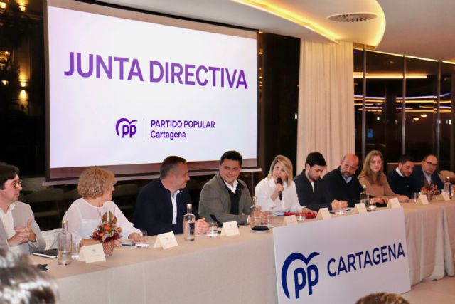 Luengo: 'El gran apoyo que obtuvo Noelia Arroyo demuestra su trayectoria y la confianza que el PP de Cartagena tiene en ella'