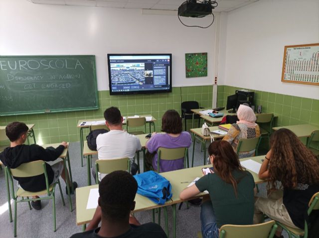 Embajadores en el Foro RomanoLas Escuelas Embajadoras de la región celebran el Día de Europa en Cartagena