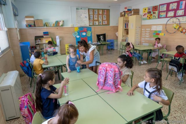 Casi 21.000 alumnos de Cartagena comienzan el colegio en Infantil, Primaria y Educación Especial