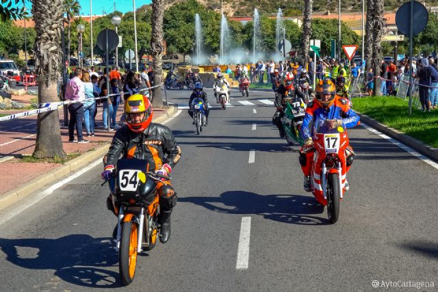 El trofeo Corpus convierte el puerto de Cartagena en un circuito de motos este domingo