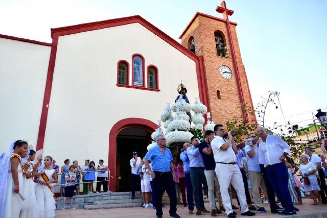 La música, el baile y la tradición se dan cita en las fiestas patronales de Alumbres