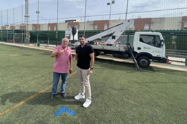 El campo de fútbol del Dolorense, listo para el partido de Copa del Rey