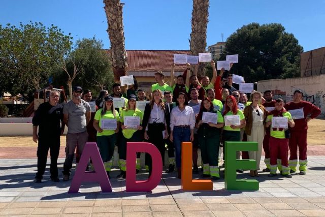 Los 40 alumnos trabajadores del PMEF Mar Menor de la ADLE completan su formación y reciben sus certificados de profesionalidad