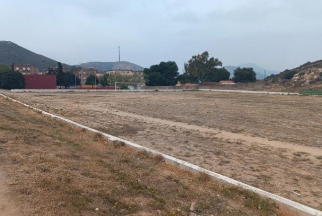 Solicitud al Ayuntamiento para que se acondicione el abandonado campo de fútbol de Lo Campano