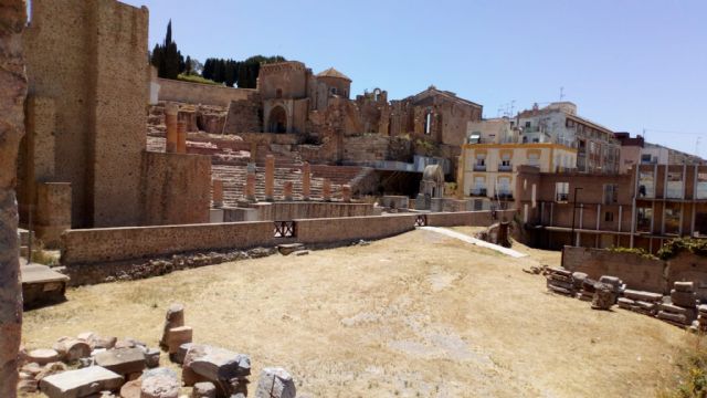 PCC: El Pórtico del Teatro Romano sigue en punto muerto seis años después del anuncio de su excavación