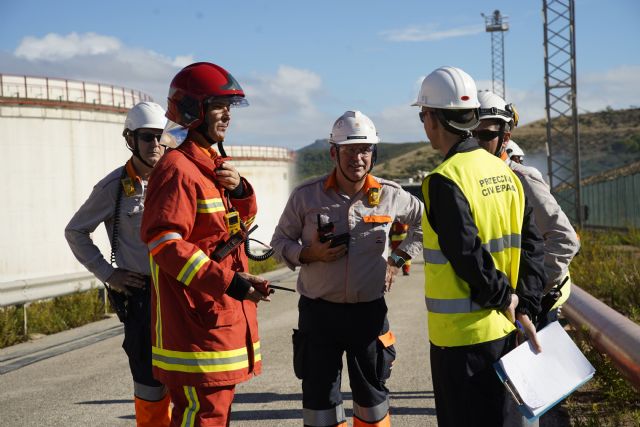 simulacro de emergencia general en las instalaciones del Complejo Industrial de Repsol en Cartagena