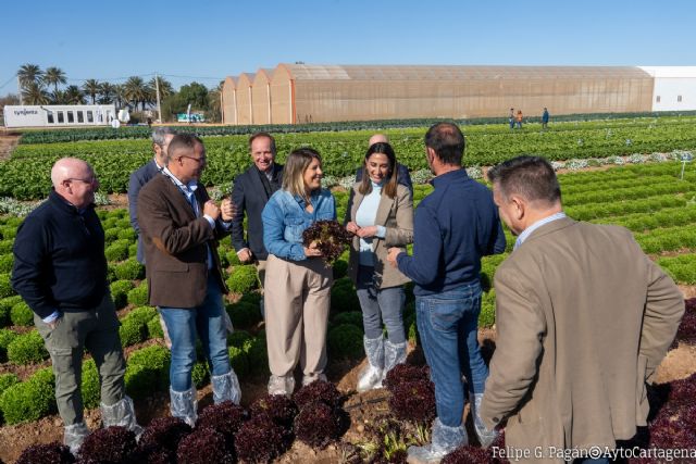 El Ayuntamiento abre la oficina agraria en El Regidor y prepara un protocolo con la CARM para agilizar trámites