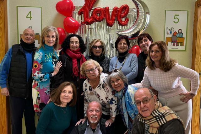 Los mayores ya celebran San Valentín en Cartagena