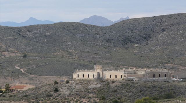 Vecinos del Campillo de Adentro y del Borricén dispondrán por primera vez de agua y alcantarillado