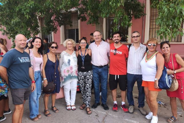 Los escolares de los centros Aníbal, Asdrúbal, Nuestra Señora del Mar y Santa Lucía celebran la vuelta al cole con magia, títeres, grafitis y teatro