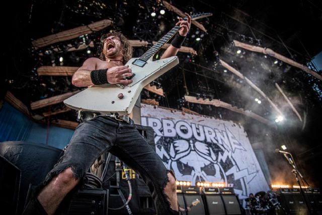 La banda australiana Airbourne lidera la nueva tanda de confirmaciones del Rock Imperium 2025