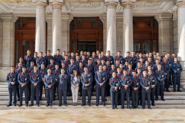 La 75 promoción de Alumnos de la Academia General del Aire visitan Cartagena