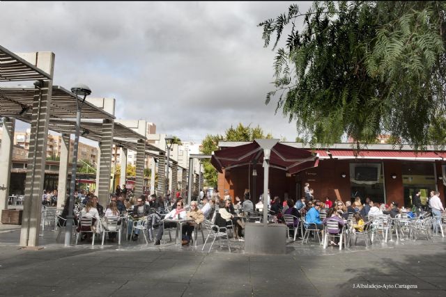 La Junta de Gobierno adjudica el quiosco rectangular de los Juncos que deberá abrir al público en tres meses