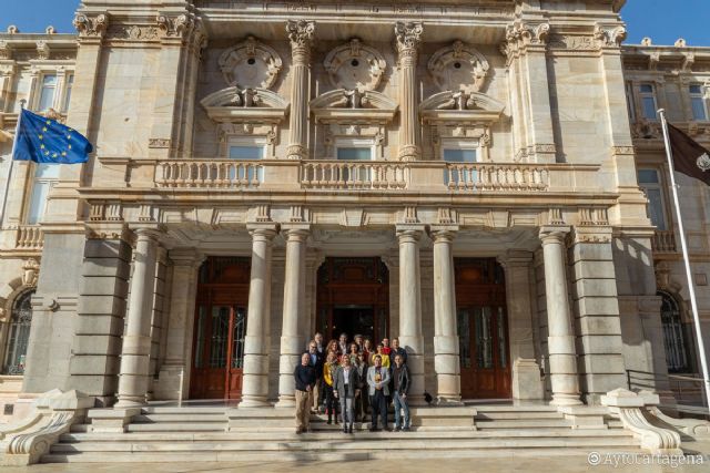 Ocho sociedades médicas se dan cita en Cartagena para valorarla de cara a celebrar sus futuros congresos