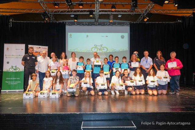 Cerca de mil alumnos de Cartagena han recibido formación en el Parque de Educación Vial este curso