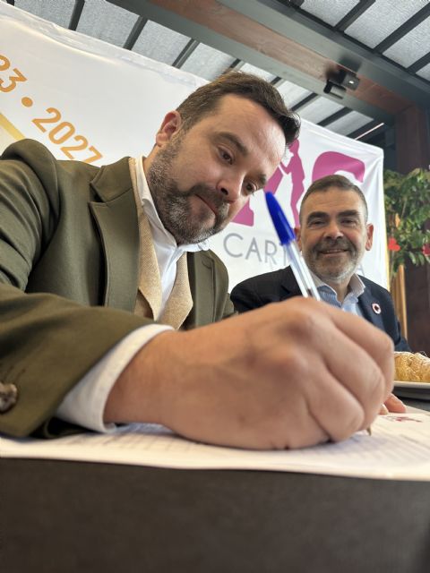 El hasta ahora presidente de la patronal comarcal de la hostelería y el turismo, Juan José López, se integra en el proyecto de MC