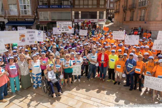 Medio millar de mayores celebran una marcha en Cartagena para reivindicar una vejez activa