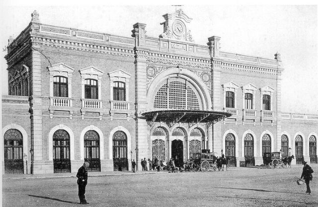 El Comité de Defensa del Ferrocarril denuncia que Cartagena adolece de un peor tren que cuando se inauguró la estación