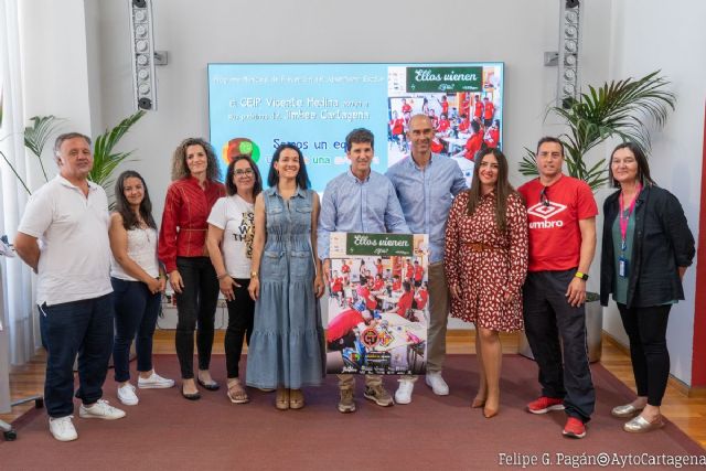 El Jimbee Cartagena juega contra el absentismo escolar dentro del Programa de Prevención e Intervención del Ayuntamiento