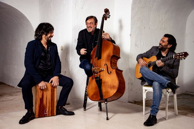 El flamenco jazz de Josemi Carmona, Javier Colina y Bandolero este viernes en Cartagena