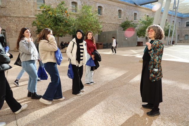 Investigadoras de la UPCT, referentes femeninos en Ciencia y Tecnología a medio millar de preuniversitarios