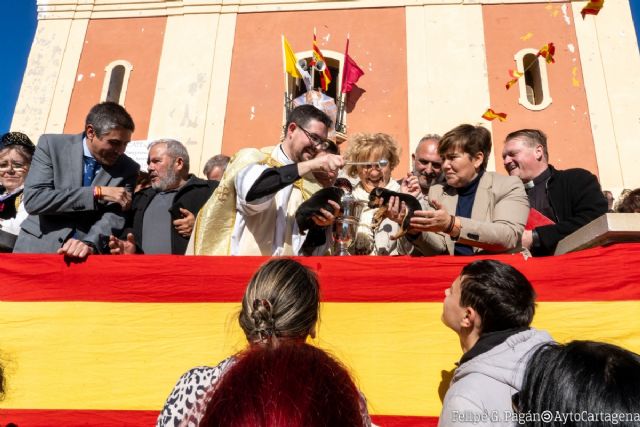 San Antón vive su día grande con la bendición de animales