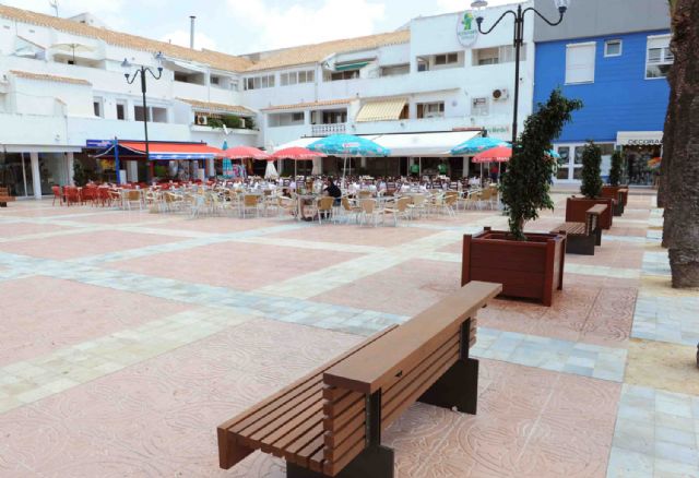 La plaza Bohemia se convertirá en un gran espacio social, cultural y económico de La Manga tras su remodelación