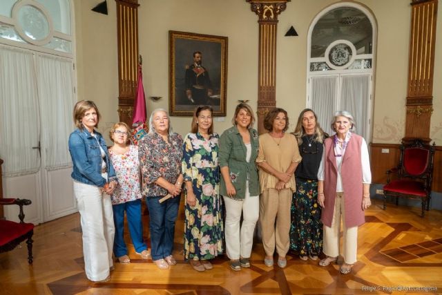 El proyecto La Gota de Leche celebra su 25 aniversario con una exposición fotográfica