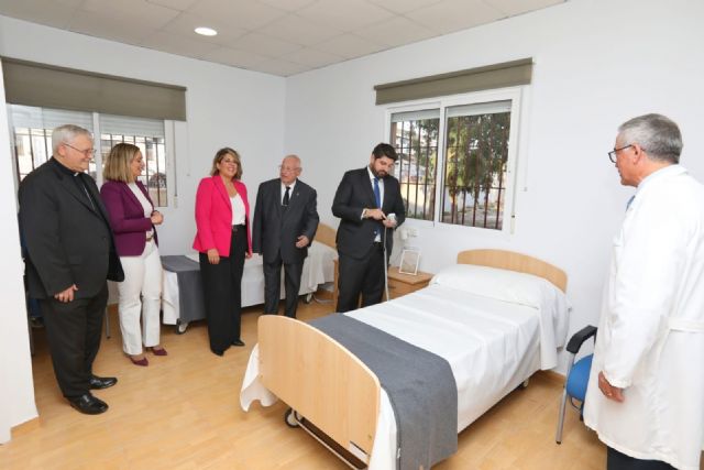 El Santo y Real Hospital de Caridad inaugura su nuevo centro de día y una residencia