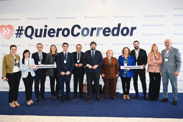 Yolanda Muñoz recuerda que 'el futuro del Puerto de Cartagena y de la Región pasa por el Corredor Mediterráneo