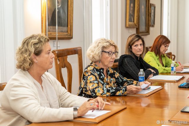 Alberto Nadal y el grupo Casa del Niño de San Vicente de Paul, distinguidos con el Premio Compromiso Voluntario