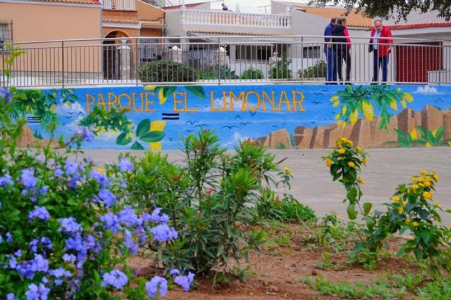 El parque El Limonar de Canteras estrena juegos infantiles, escenario y zonas verdes