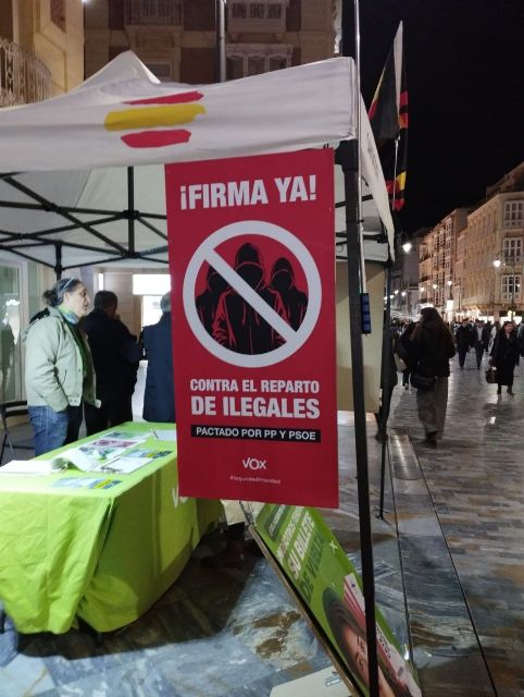 IU-Verdes Cartagena denuncia la campaña de odio y manipulación hacia las personas migrantes llevada a cabo por la extrema derecha en el centro de la ciudad portuaria