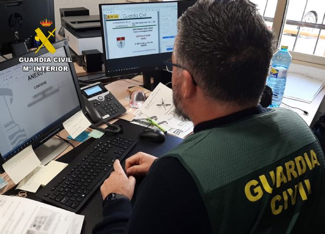 La Guardia Civil investiga a tres menores por extorsionar a otro en Cartagena