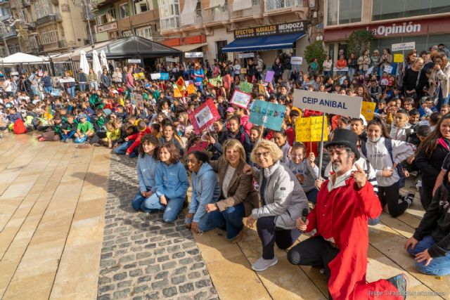 El Gobierno llevará al pleno una declaración institucional de apoyo a la infancia