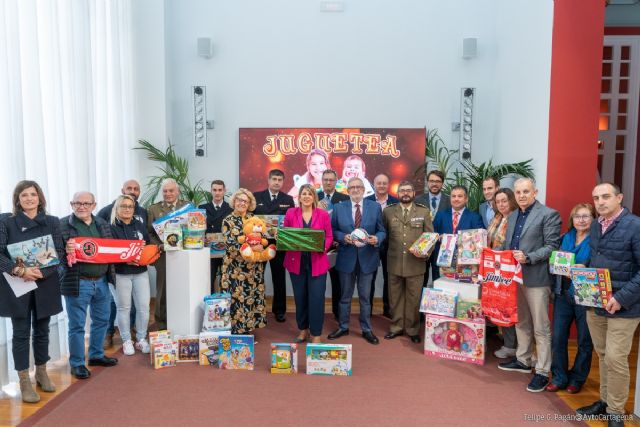 El Ayuntamiento lanza la campaña Juguetea para que ningún niño se quede sin regalo esta Navidad