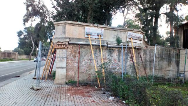 Los Dolores y el Polígono de Santa Ana esperan un año la restauración del Huerto de las Bolas