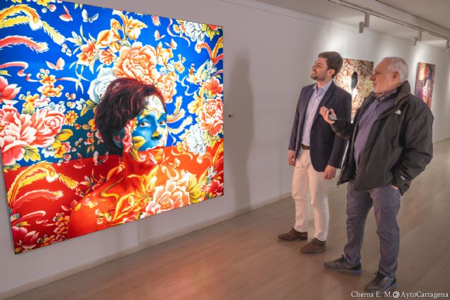 La artista Cecilia Paredes sumerge a Cartagena en un 'Jardín lejano' con su exposición fotográfica