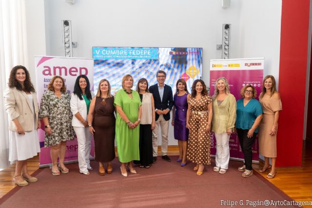 Cartagena acoge una cumbre nacional de mujeres directivas y empresarias