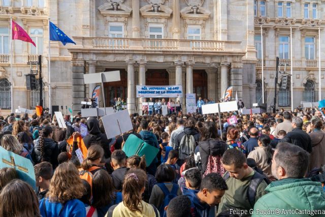 El Ayuntamiento destinará 141.553 euros a reforzar los equipos de atención a la infancia y la familia